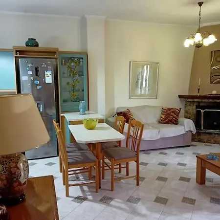 Pnoe Luxury House Apartment *